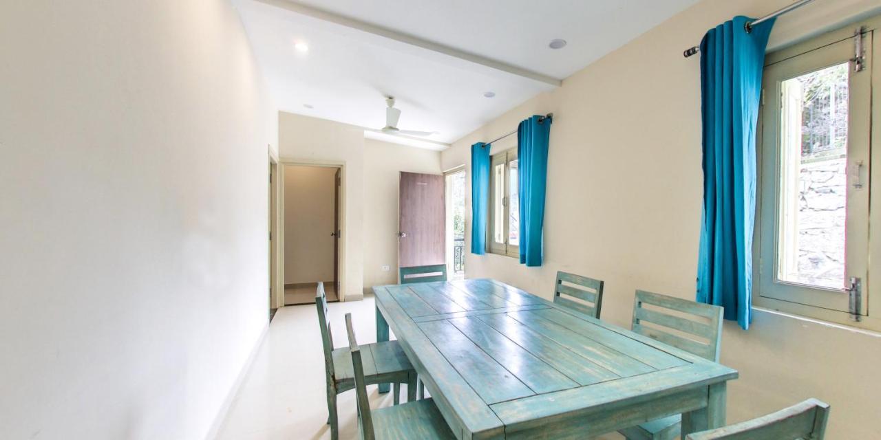 לינה וארוחת בוקר Shikhar Bunglow - A Stunning Valley View Bungalow In מאונט אבו מראה חיצוני תמונה